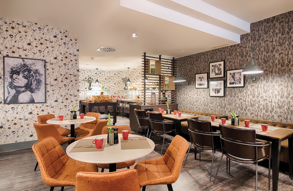 leonardo boutique hotel dusseldorf ex savoy