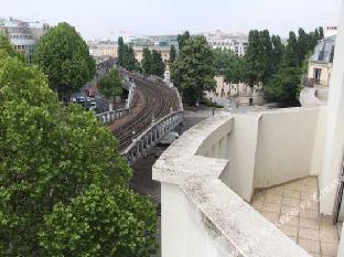 Hôtel De La Comète,Paris>>La Villette,3 star