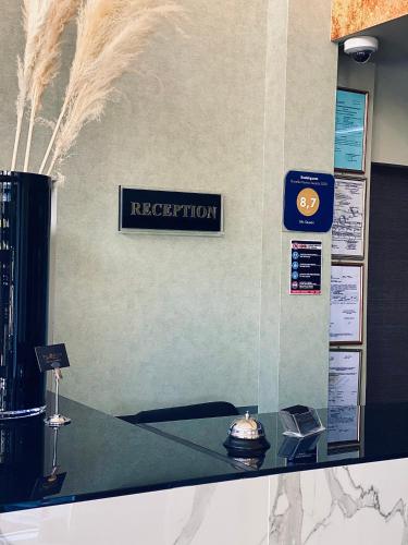 Mc Queen Rooms & Apartments,Attica>>Athens,3 star