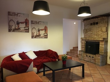 mc queen rooms and apartments