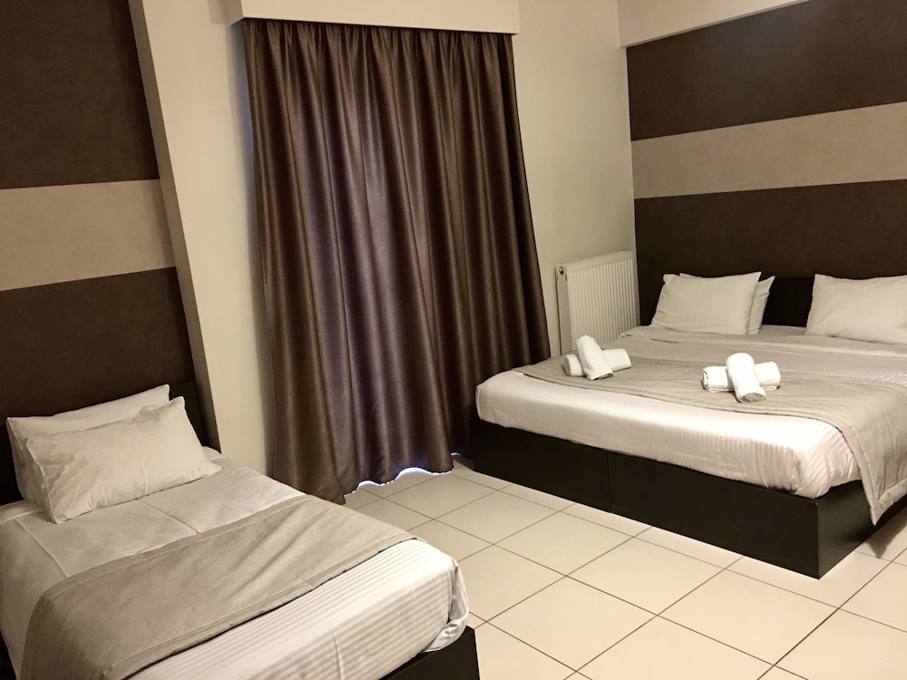 mc queen rooms and apartments