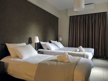 mc queen rooms and apartments