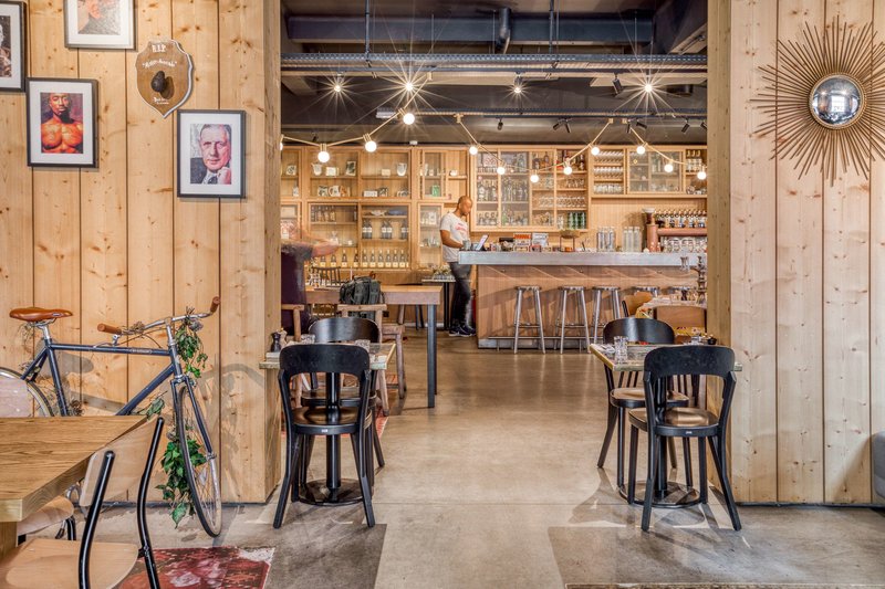 mob hotel paris les puces