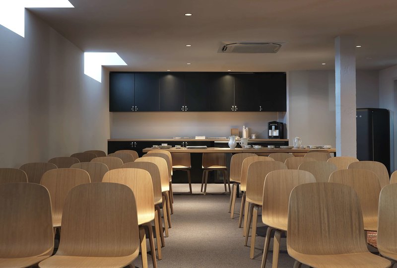 mob hotel paris les puces