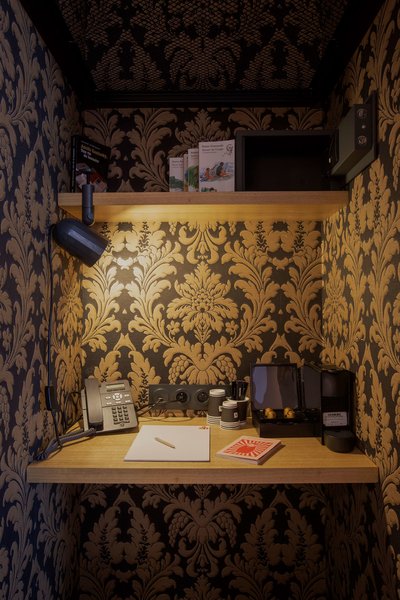 mob hotel paris les puces