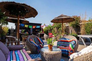 mob hotel paris les puces