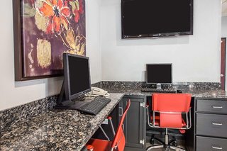 Best Western Plus Greenville I-385 Inn & Suites,Near Roper Mountain Science Center,3 star