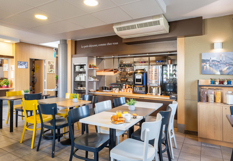 bandb hotel lyon st bonnet mi plaine