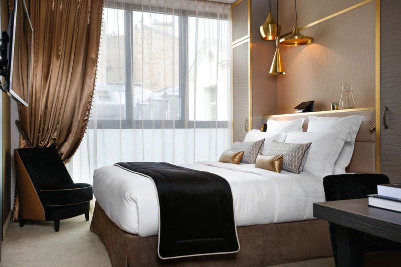 niepce paris hotel curio collection by hilton