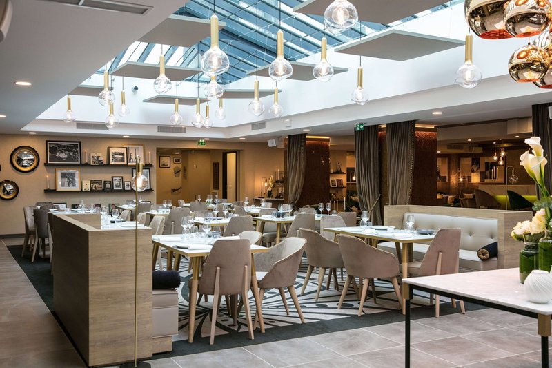 niepce paris hotel curio collection by hilton