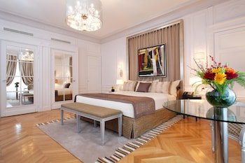 majestic hotel majestic apartments champs elysees