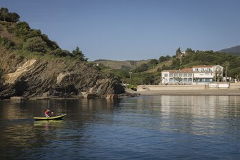 Les Elmes,Ceret>>Banyuls-Sur-Mer,4 star