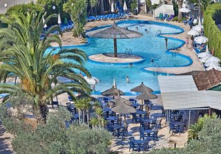 Hotel Js Portocolom Suites,Near Cala Marã§Al,4 star