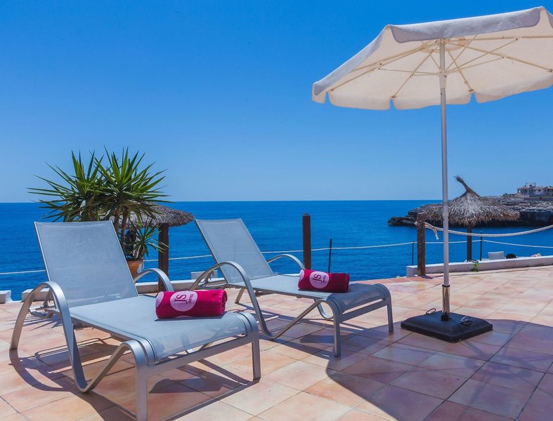 js cape colom adults only