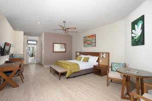 Moana Sands Lagoon Resort - Adults Only,Cook Islands>>Avarua,4 star