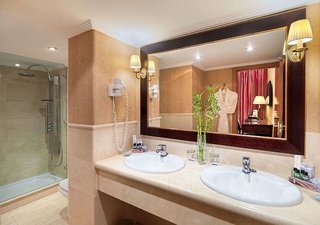 H10 Corregidor Boutique Hotel,Seville>>Costa De La Luz,3 star