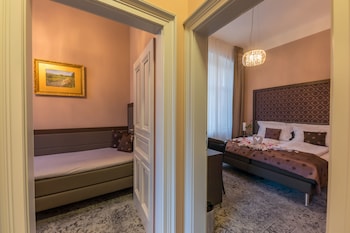 wellness and spa hotel villa regenhart