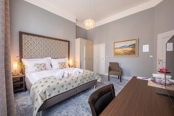 wellness and spa hotel villa regenhart