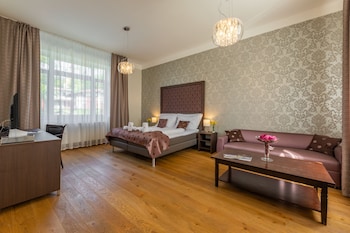 wellness and spa hotel villa regenhart