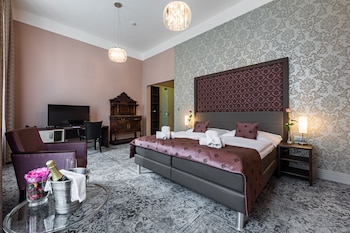 wellness and spa hotel villa regenhart