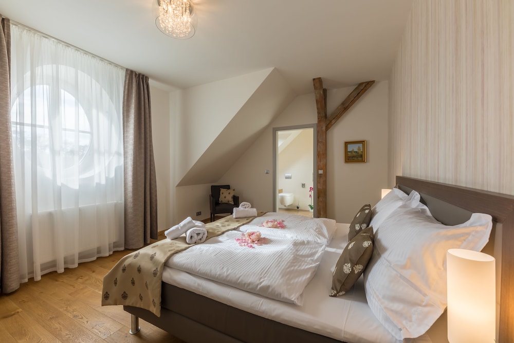 wellness and spa hotel villa regenhart