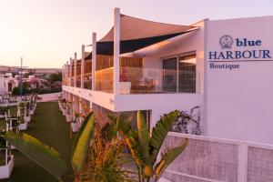 blue harbour boutique