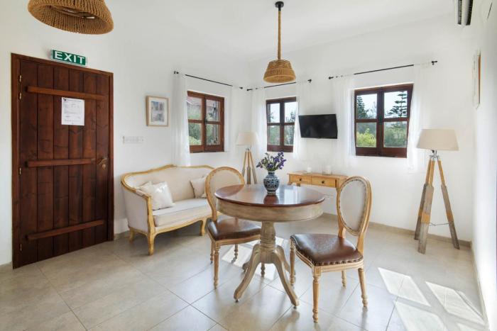 meleni cottage houses