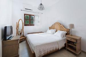meleni cottage houses