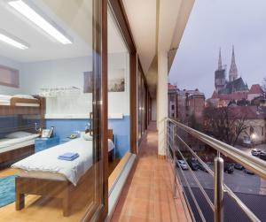 Hostel Bureau,Vlaska Ulica 40,2 star