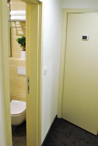 Santiny Hotel & Restaurant,Pila>>Novaki,4 star