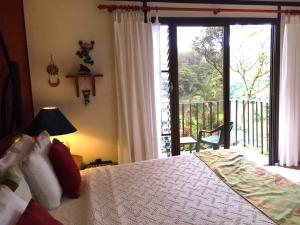 Lucky Bug B & B,Guanacaste>>Arenal,3 star