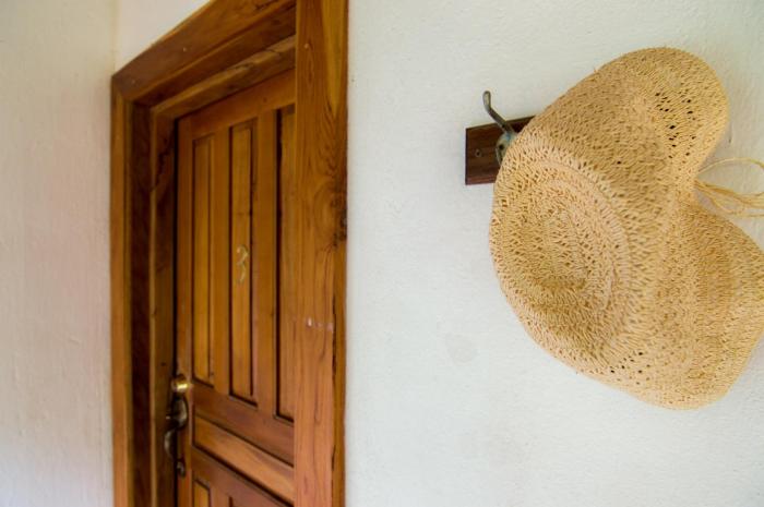 makanas beach bungalows