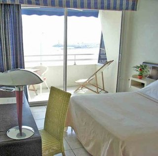 hotel le brasilia palavas les flots