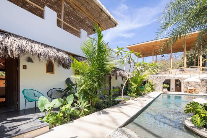 the nomadic hotel