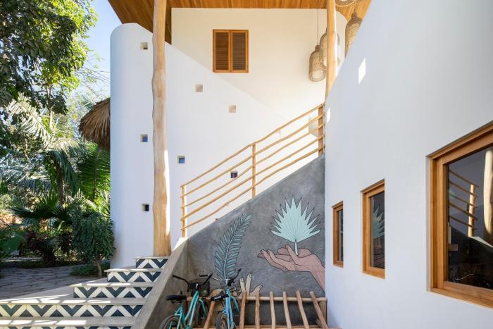 the nomadic hotel