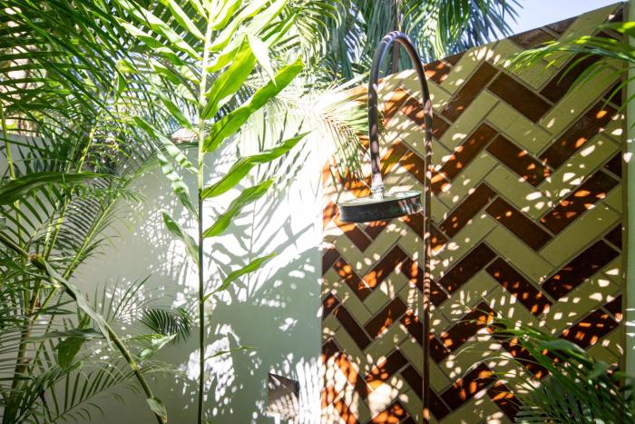 the nomadic hotel