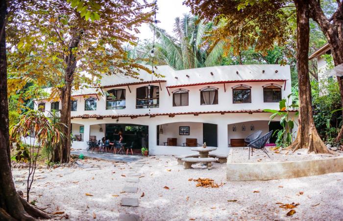 believe surf and yoga lodge santa teresa hostel