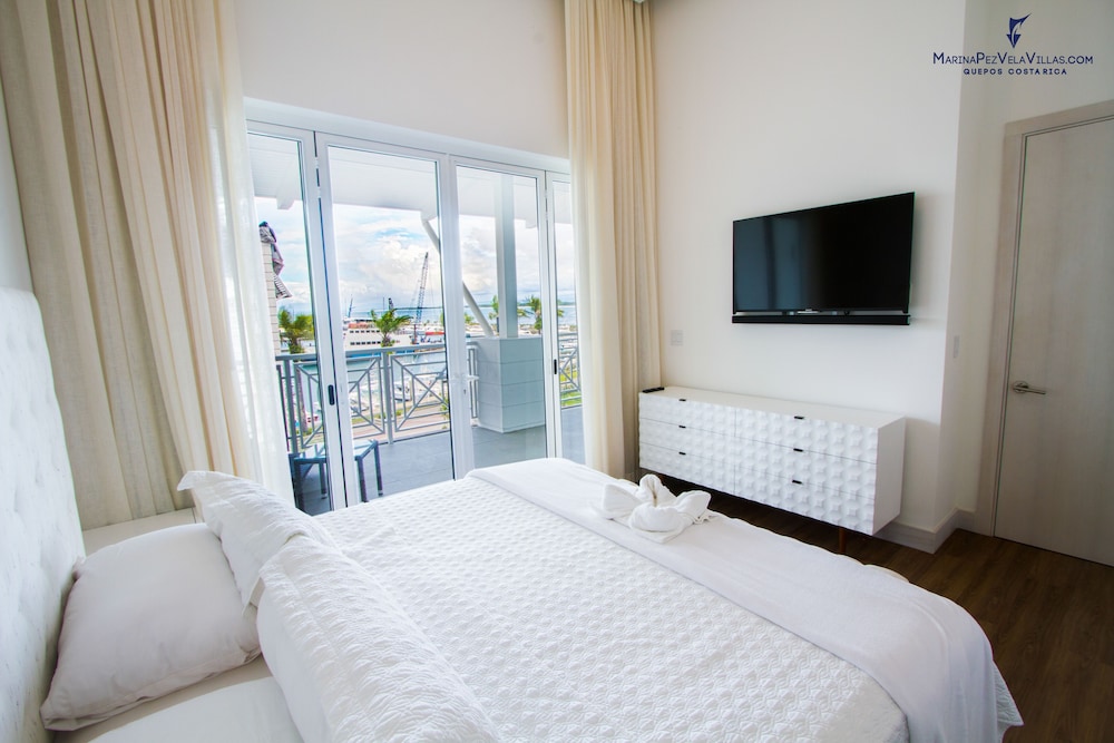 las villas marina pez vela