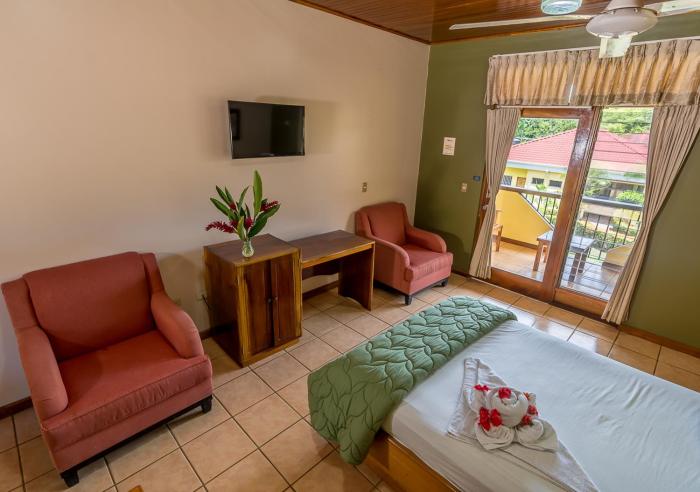 hotel manuel antonio