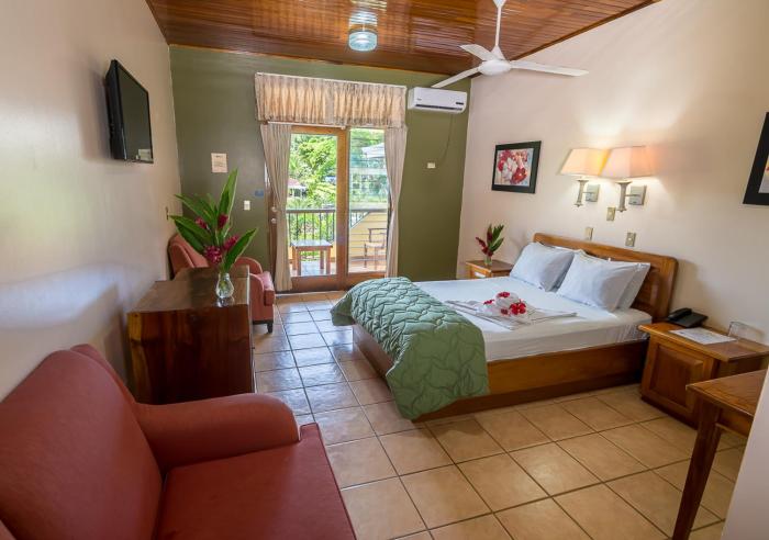 hotel manuel antonio