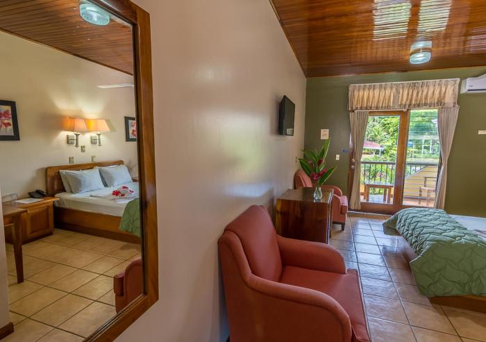 hotel manuel antonio
