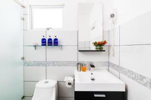 In The Shade Hotel - Coworking - Adults Only,Tamarindo>>Santa Cruz,3 star
