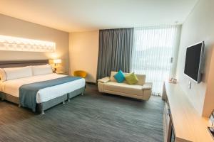 Sonesta Hotel Bucaramanga,Floridablanca>>Bucaramanga,4 star