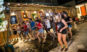 viajero cali hostel and salsa school
