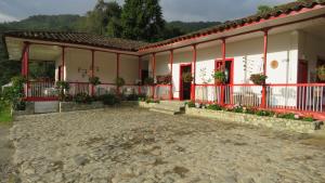 Eco Hotel La Cabaña,,3 star