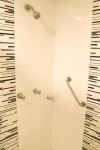 hotel brisas de calima