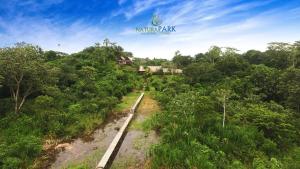 Reserva Natural Natura Park,Puerto Narino>>Leticia,3 star
