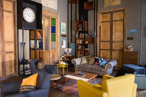 selina la candelaria bogota hostel