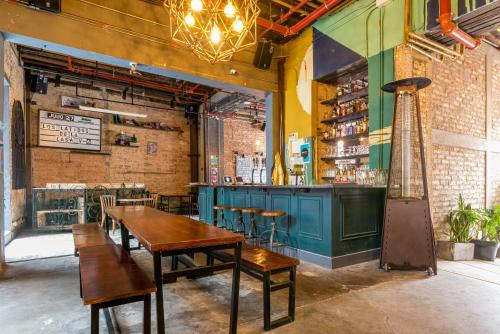 selina la candelaria bogota hostel