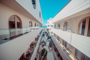 loa tolu by bernalo hotels